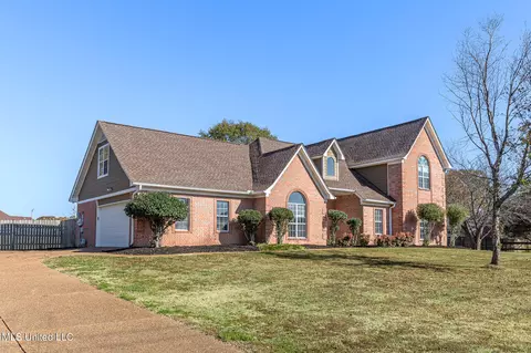 7944 Stateline Rd, Olive Branch, MS 38654 photo 2