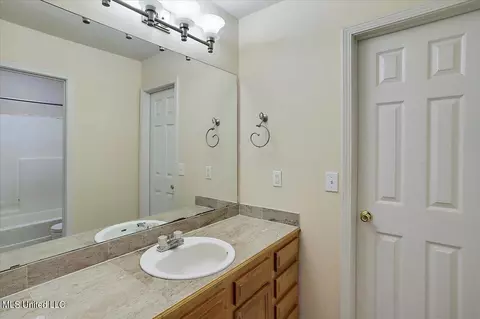 511 Eaglewood Dr, Florence, MS 39073 photo 17
