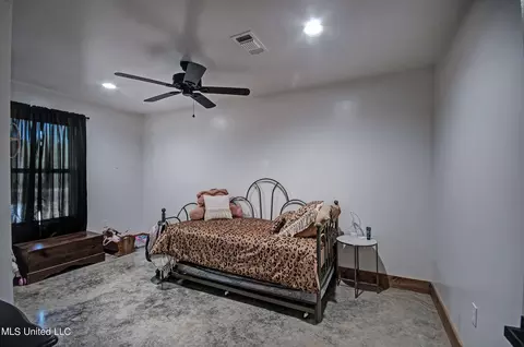 Bedroom - 26 Marlee Savell Dr, Forest, MS 39074 photo 5 of 9