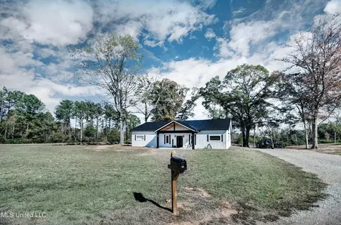 Exterior - 26 Marlee Savell Dr, Forest, MS 39074 photo 2 of 8