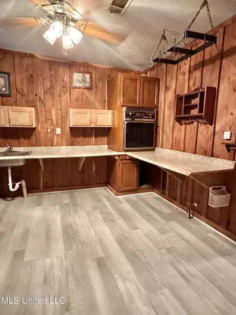 1376 Monterey Rd, Florence, MS 39073 photo 11