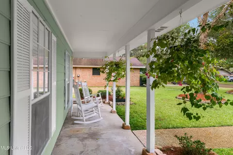 142 Cypress Dr, Madison, MS 39110 photo 4