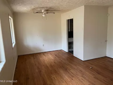 710 Neering Trl, Jackson, MS 39206 photo 3