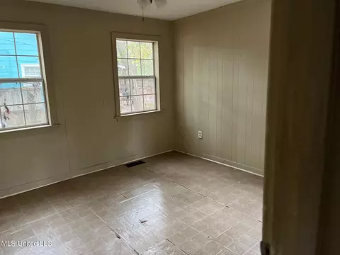734 Broadmoor Dr, Jackson, MS 39206 photo 5
