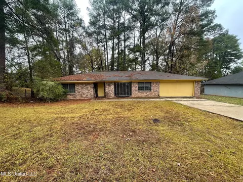314 Post Oak Rd, Jackson, MS 39206