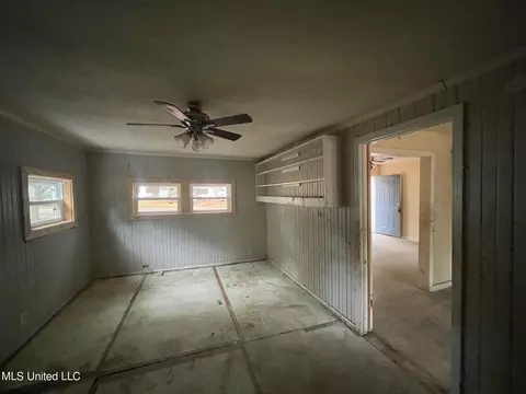 766 Robinhood Rd, Jackson, MS 39206 photo 3
