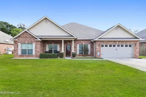 462 Tuscano Ln, Biloxi, MS 39531