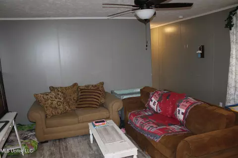 3310 Robert Dr, Hernando, MS 38632 photo 9