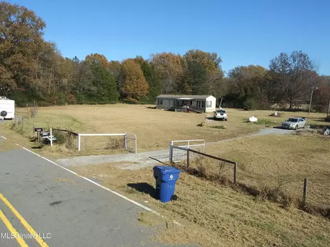 3310 Robert Dr, Hernando, MS 38632 photo 5