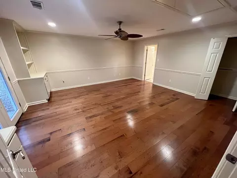 110 Cypress Dr St, Duncan, MS 38740 photo 7