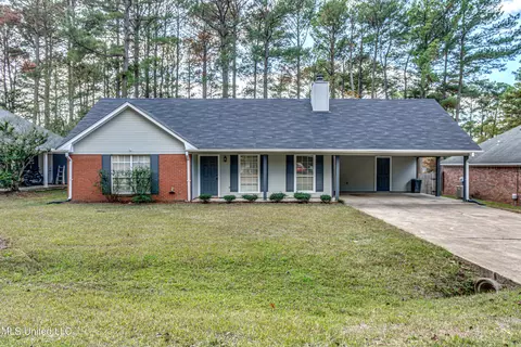 121 Harbor Rd, Madison, MS 39110