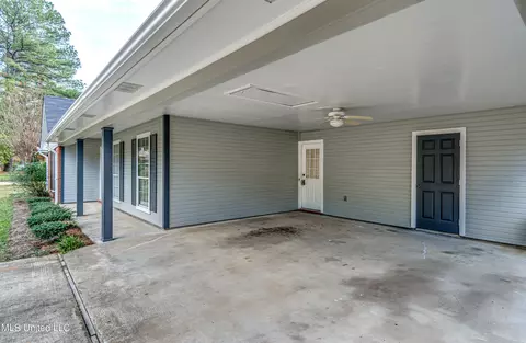 121 Harbor Rd, Madison, MS 39110 photo 7