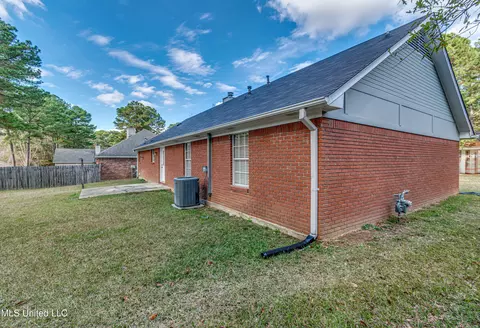 121 Harbor Rd, Madison, MS 39110 photo 8