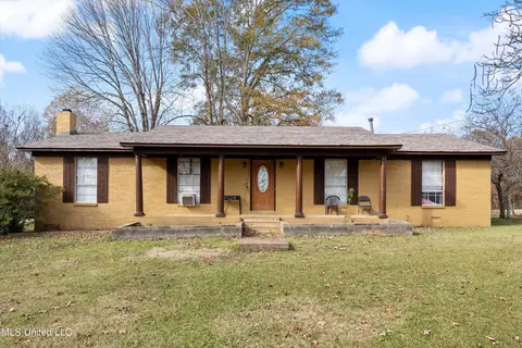 732 Victoria Rd, Byhalia, MS 38611
