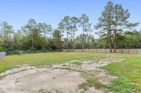 12200 E Pointe Dr, Picayune, MS 39466 photo 30
