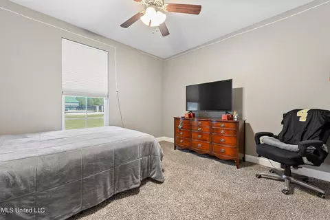 12200 E Pointe Dr, Picayune, MS 39466 photo 21