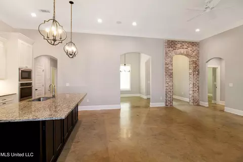 332 Royal Pond Cir, Flowood, MS 39232 photo 6