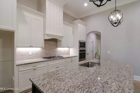 332 Royal Pond Cir, Flowood, MS 39232 photo 7