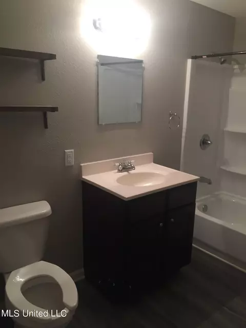 3335 Big Point Rd, Moss Point, MS 39562 photo 8
