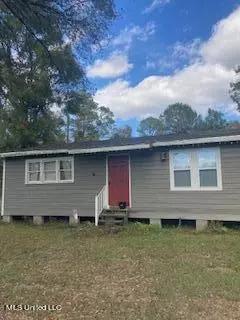 3335 Big Point Rd, Moss Point, MS 39562