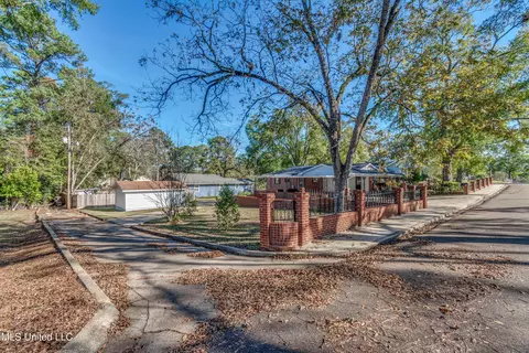 203 NW 3rd St, Magee, MS 39111 photo 40