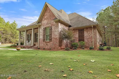 Exterior - 936 Trickhambridge, Brandon, MS 39042 photo 2 of 31