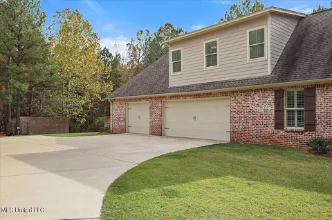 Exterior - 936 Trickhambridge, Brandon, MS 39042 photo 5 of 31