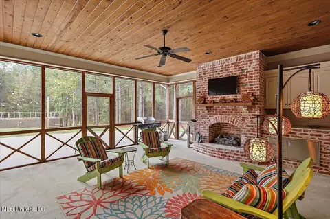 Exterior - 936 Trickhambridge, Brandon, MS 39042 photo 13 of 31