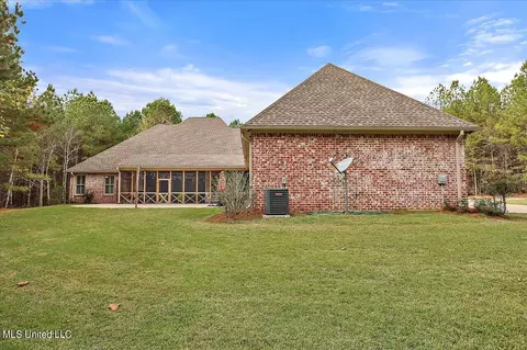 Exterior - 936 Trickhambridge, Brandon, MS 39042 photo 7 of 31