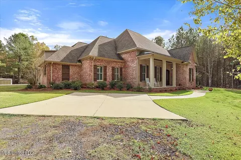 Exterior - 936 Trickhambridge, Brandon, MS 39042 photo 3 of 31