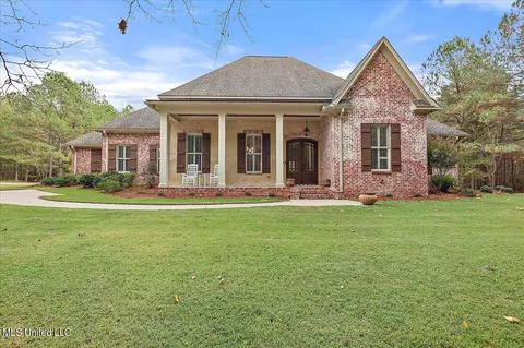 936 Trickhambridge, Brandon, MS 39042