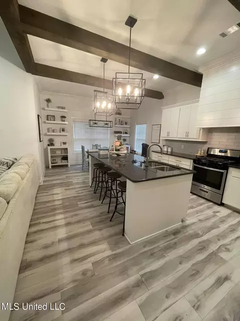 538 Brighton Trl, Florence, MS 39073 photo 5