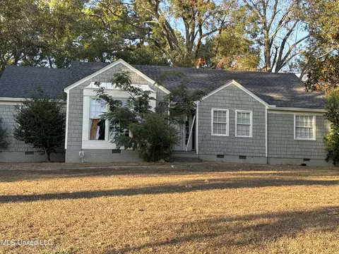 460 W Northside Dr, Jackson, MS 39206