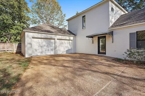 5362 Carolwood Dr, Jackson, MS 39211 photo 3