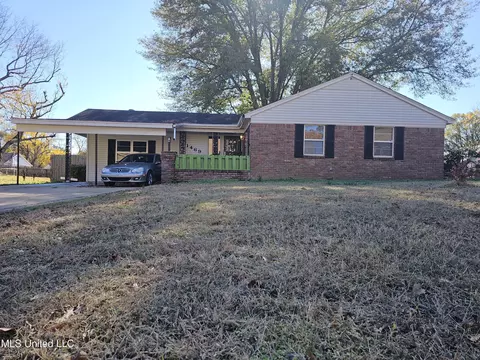1469 Staunton Dr, Southaven, MS 38671