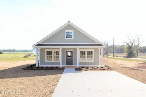 103 Parker Rd, Lucedale, MS 39452