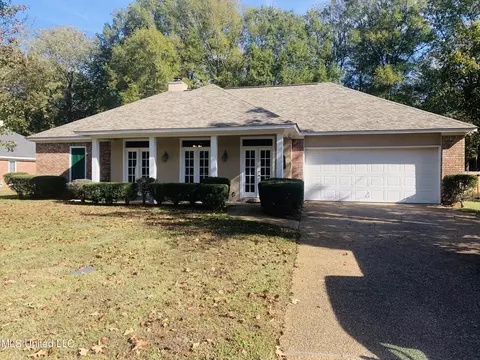 222 Southwind Dr, Richland, MS 39218