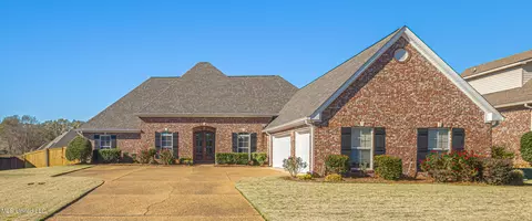 305 Banner Ct, Brandon, MS 39042