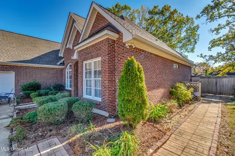 112 Elizabeth Dr, Brandon, MS 39042 photo 4