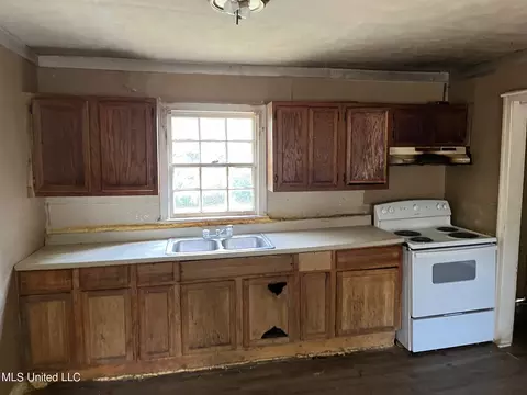 4934 Cedarhurst Dr, Jackson, MS 39206 photo 2