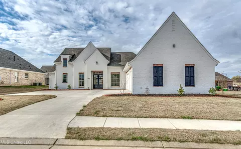 105 Venice Cir, Madison, MS 39110