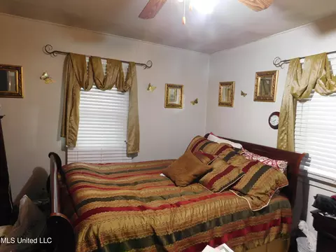 11 E Northern St, Hernando, MS 38632 photo 5