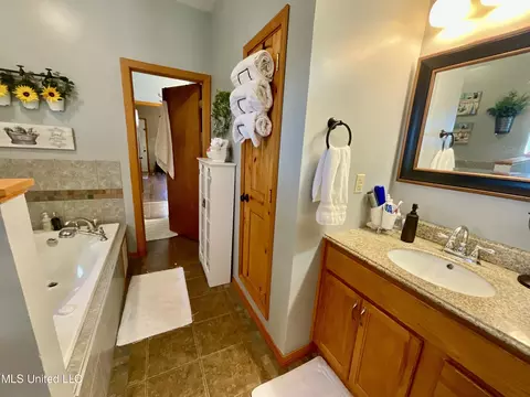 279 Hwy 541, Mount Olive, MS 39119 photo 25