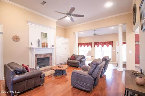 117 Oakhurst Drive Dr, Clinton, MS 39056 photo 4