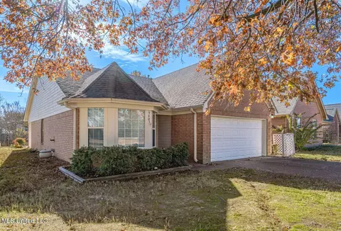 9403 Huron Dr, Olive Branch, MS 38654 photo 2