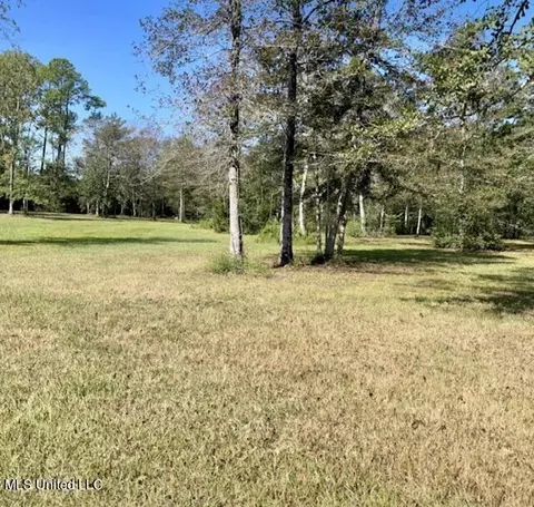Eden Place, Biloxi, MS 39532 photo 2