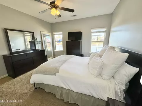1221 E Cross Creek Dr, Hernando, MS 38632 photo 13