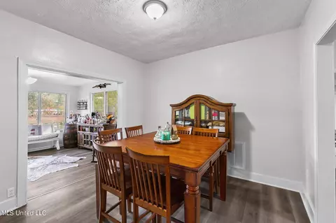 Dining - 404 Eldorado Rd, Pearl, MS 39208 photo 2 of 3