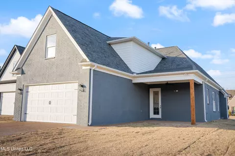 Exterior - 3515 Kreunen St, Nesbit, MS 38651 photo 2 of 5