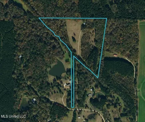 2300 Frank Hall Rd, Bolton, MS 39041